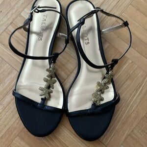 Talbots starfish flat sandals black and rhinestones 8
